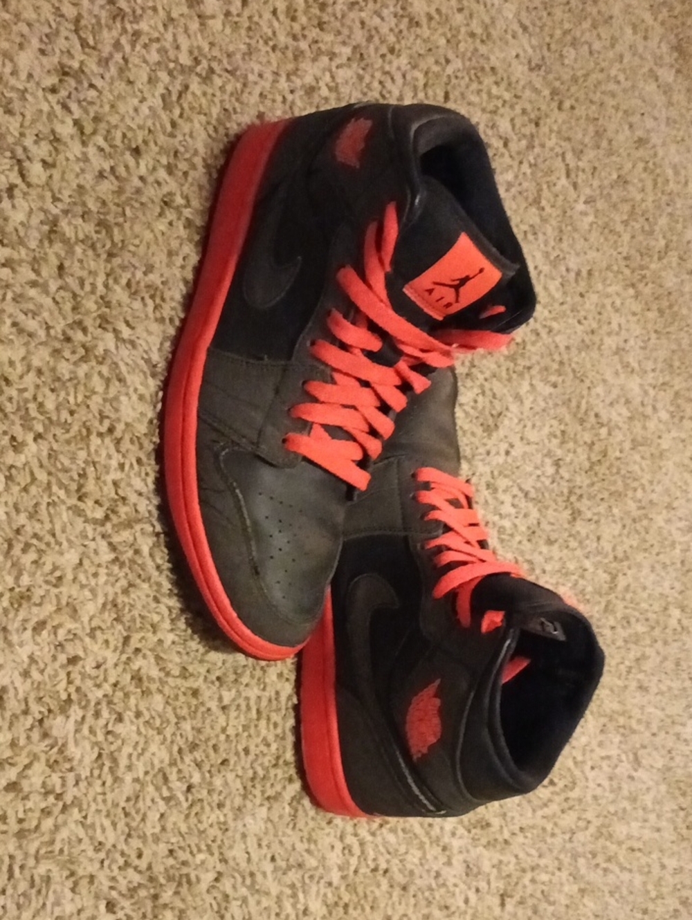 AirJordan Men's High-Top Sneakers